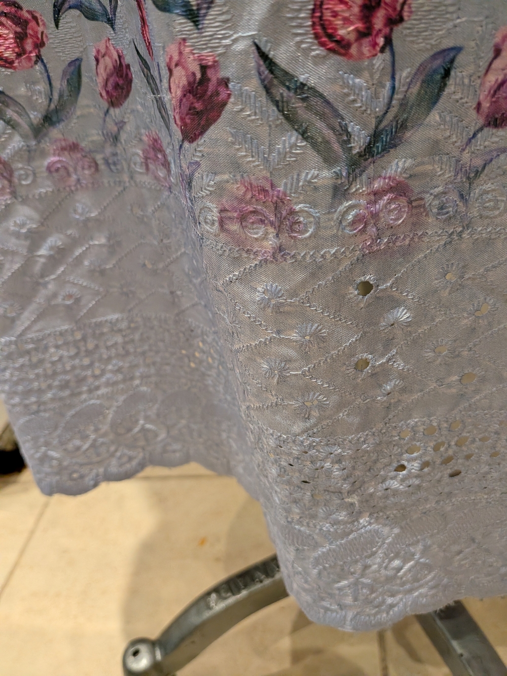 Floral Print Maxi Dress in Light Lavender - Picture 5 of 6
